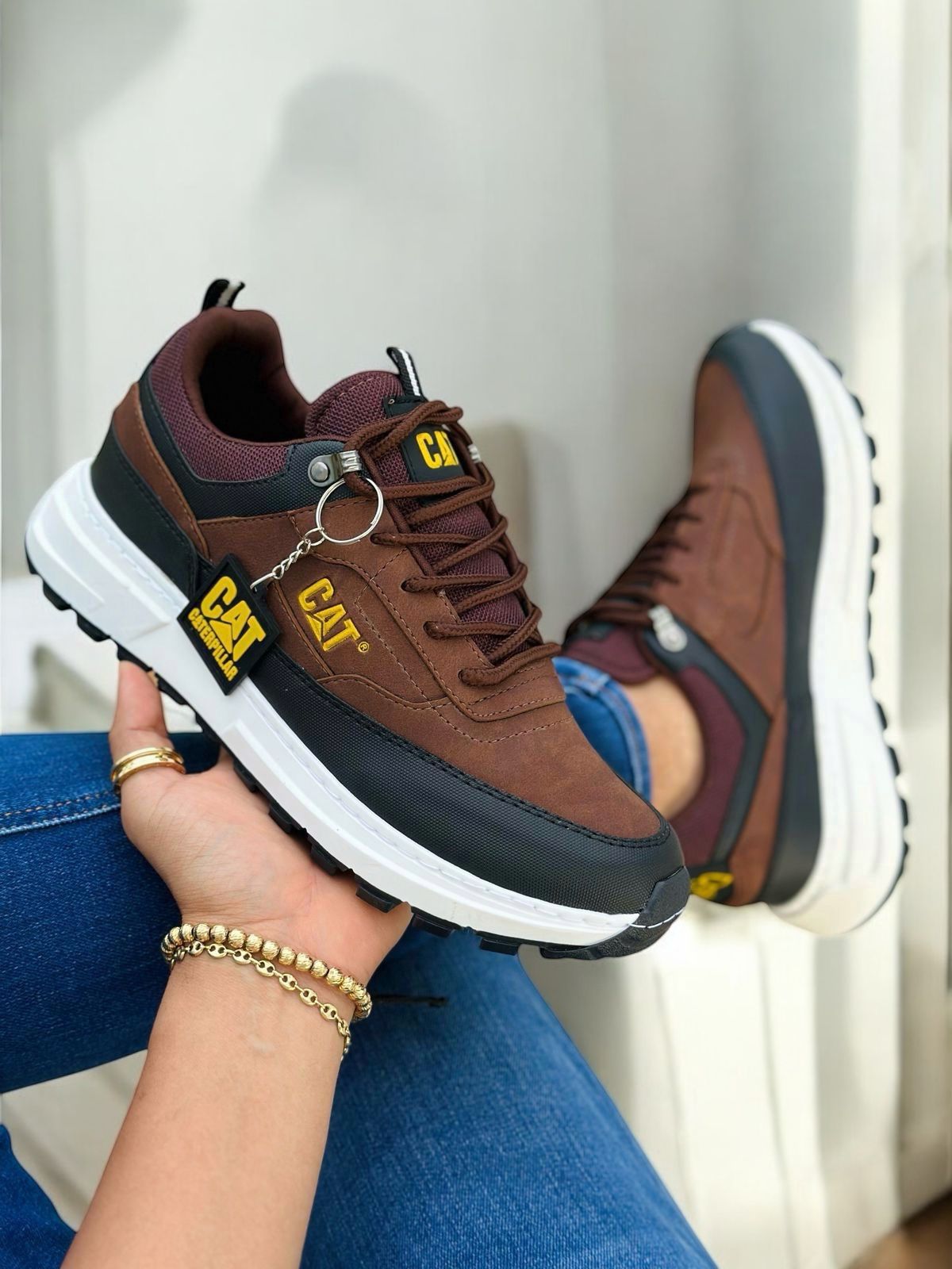 Zapatos Caterpillar Cosidos Con Llavero